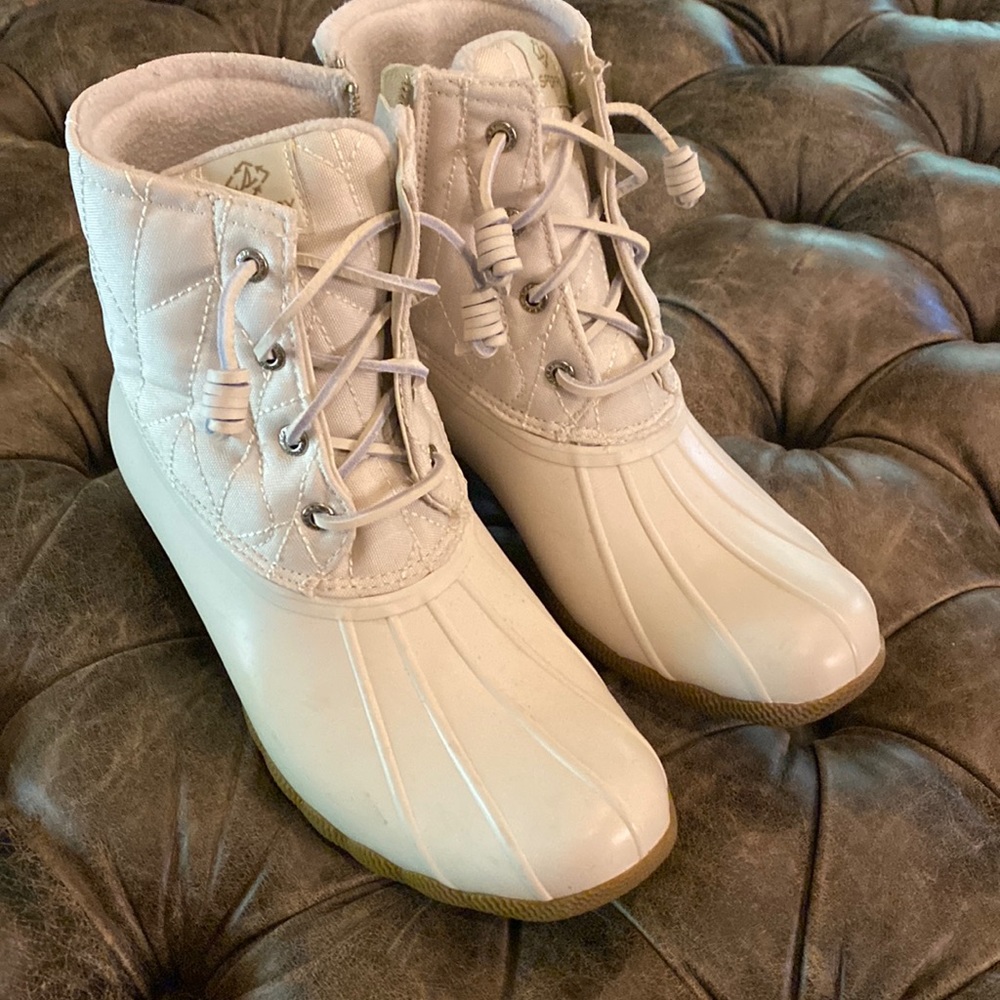 Sperry boots